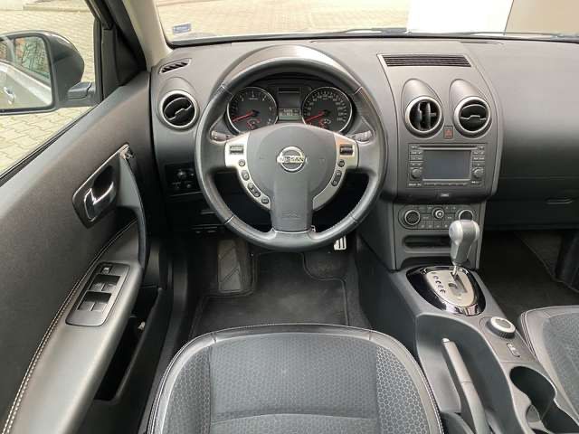 Nissan Qashqai 2.0 2013 року