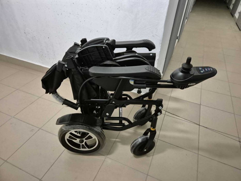 Sprzedam wózek inwalidzki