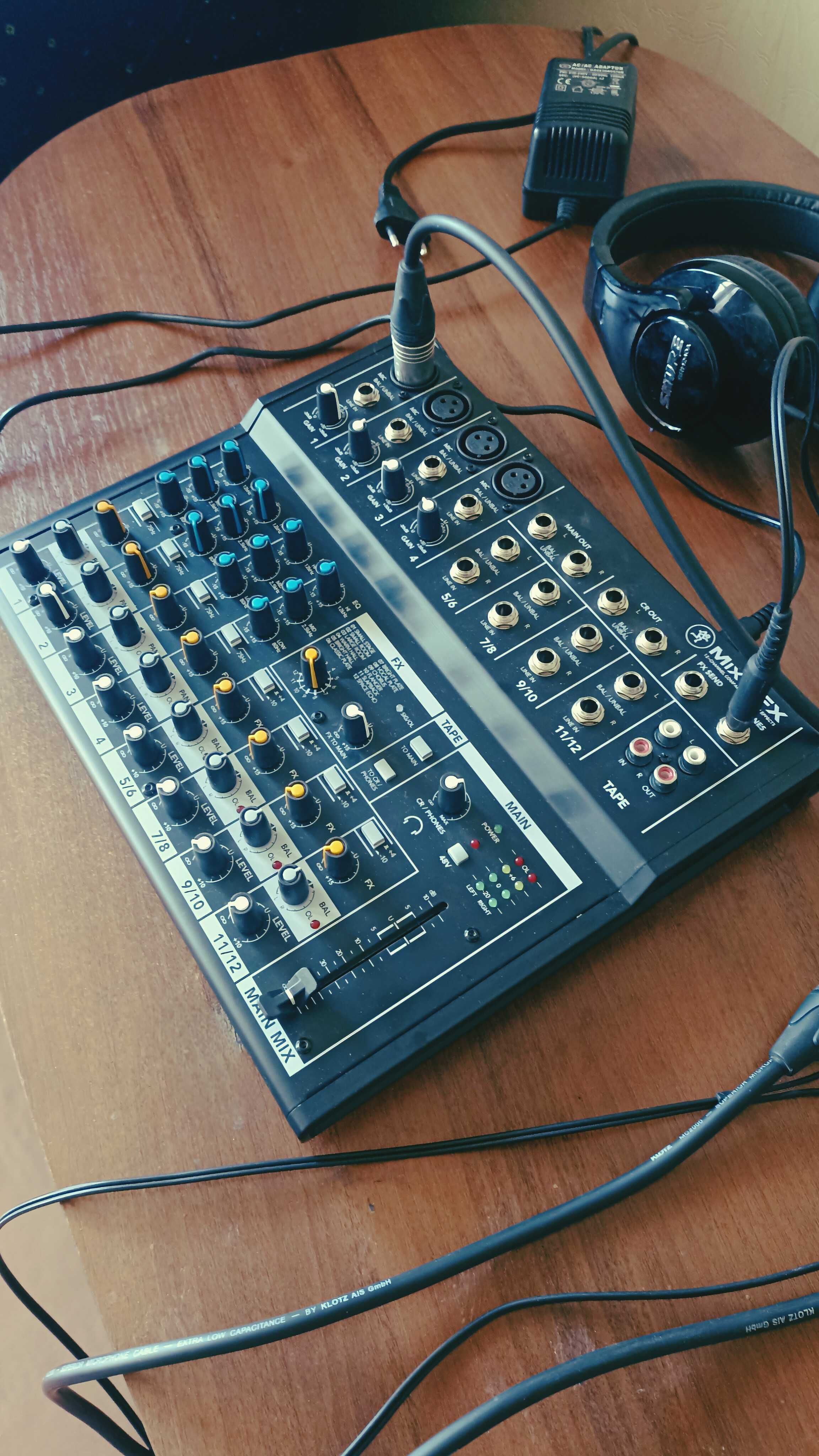 Микшерный пульт Mix12FX