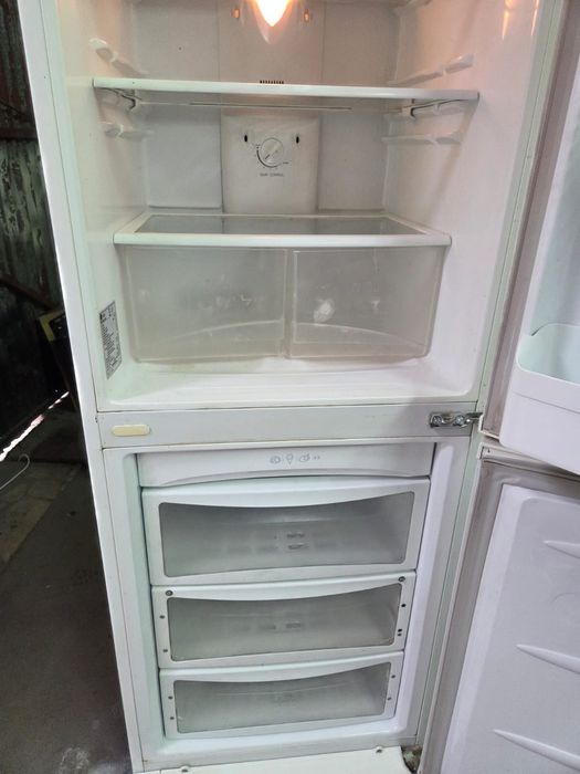 Combinado LG em bom estado