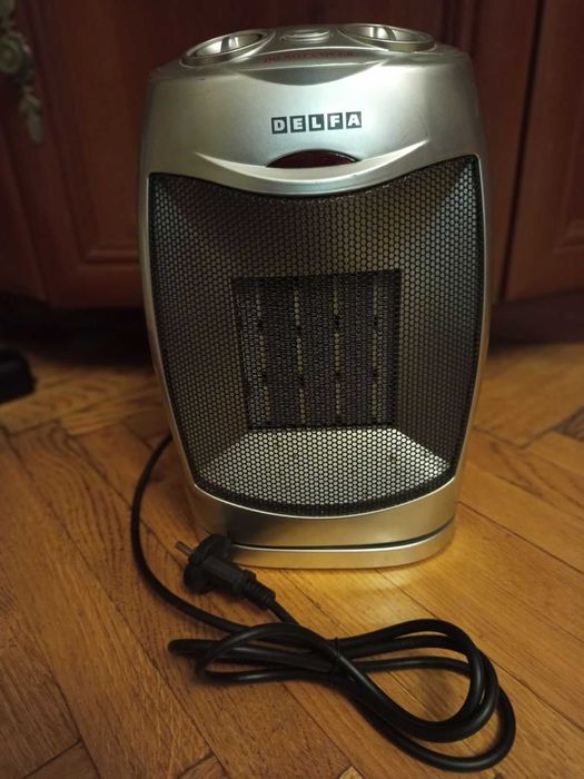 Тепловентилятор Delfa 1500Вт.потужності з обертанням,стан чудовий!