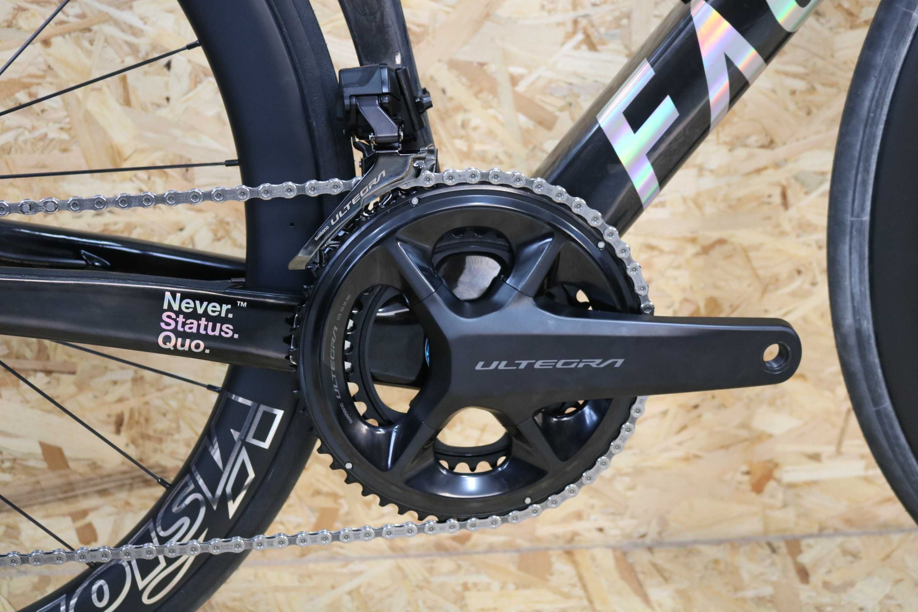 Bicicleta nova Factor Ostro VAM 2.0 - Ultegra Di2 - Rodas Vision SL