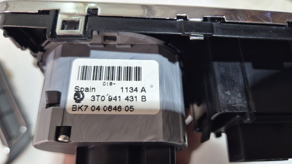 Ramka biegów przełącznik świateł nawiewu skoda superb 2 II lift Europ