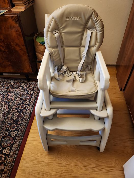 Krzeslo do karminia Ricokids