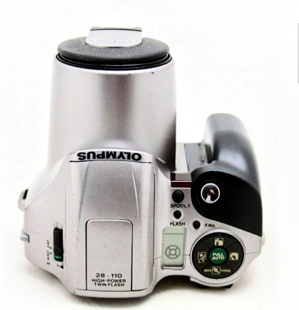 Зеркальная фотокамера Olympus IS-200(28-/4,5-5,6),Япония,б/у,