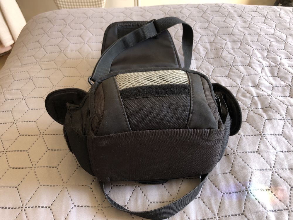Torba na aparat futerał Lowepro