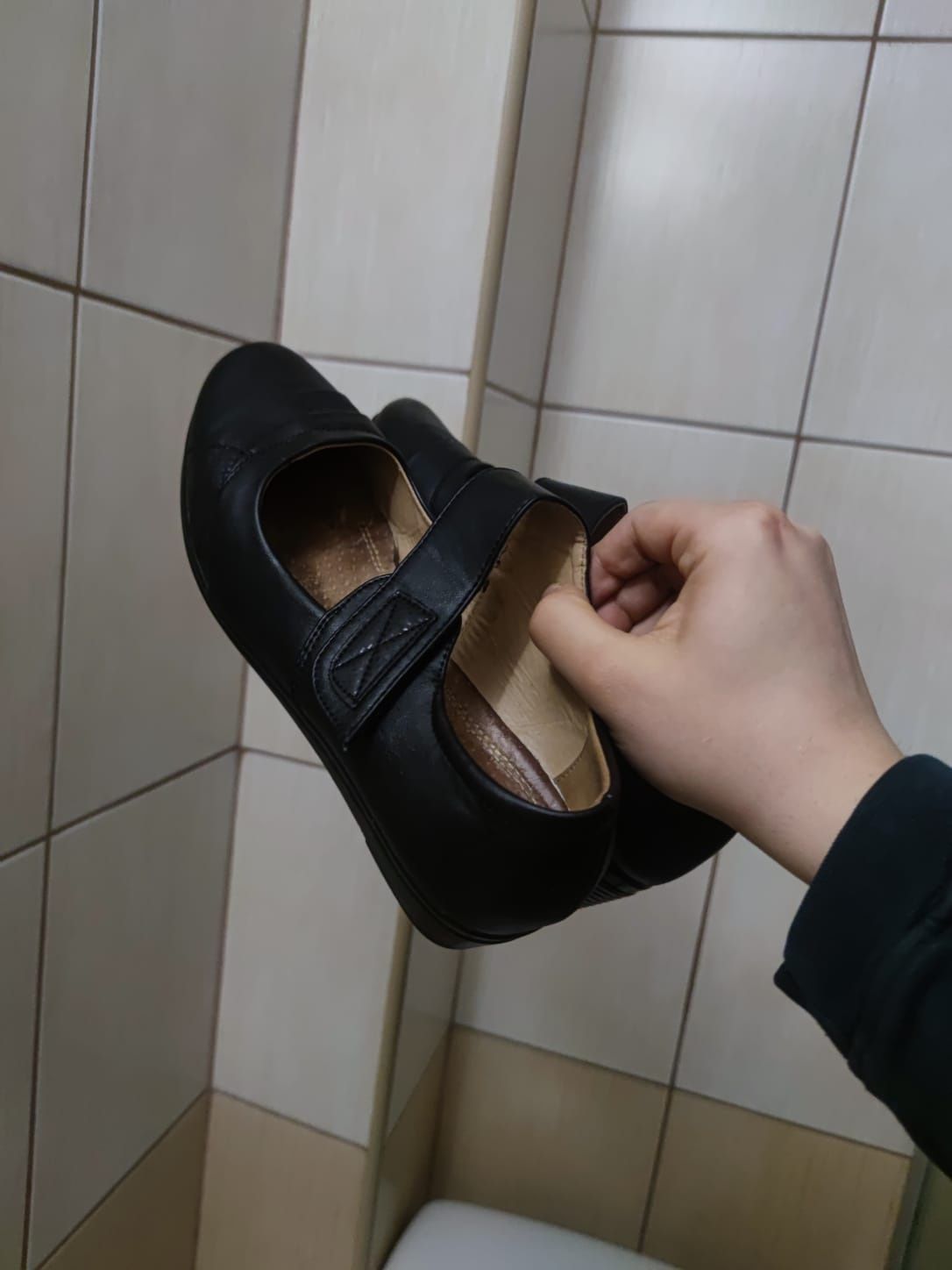 buty damskie 41 czółenka półbuty zapinane na rzepy mokasyny obuwie cza