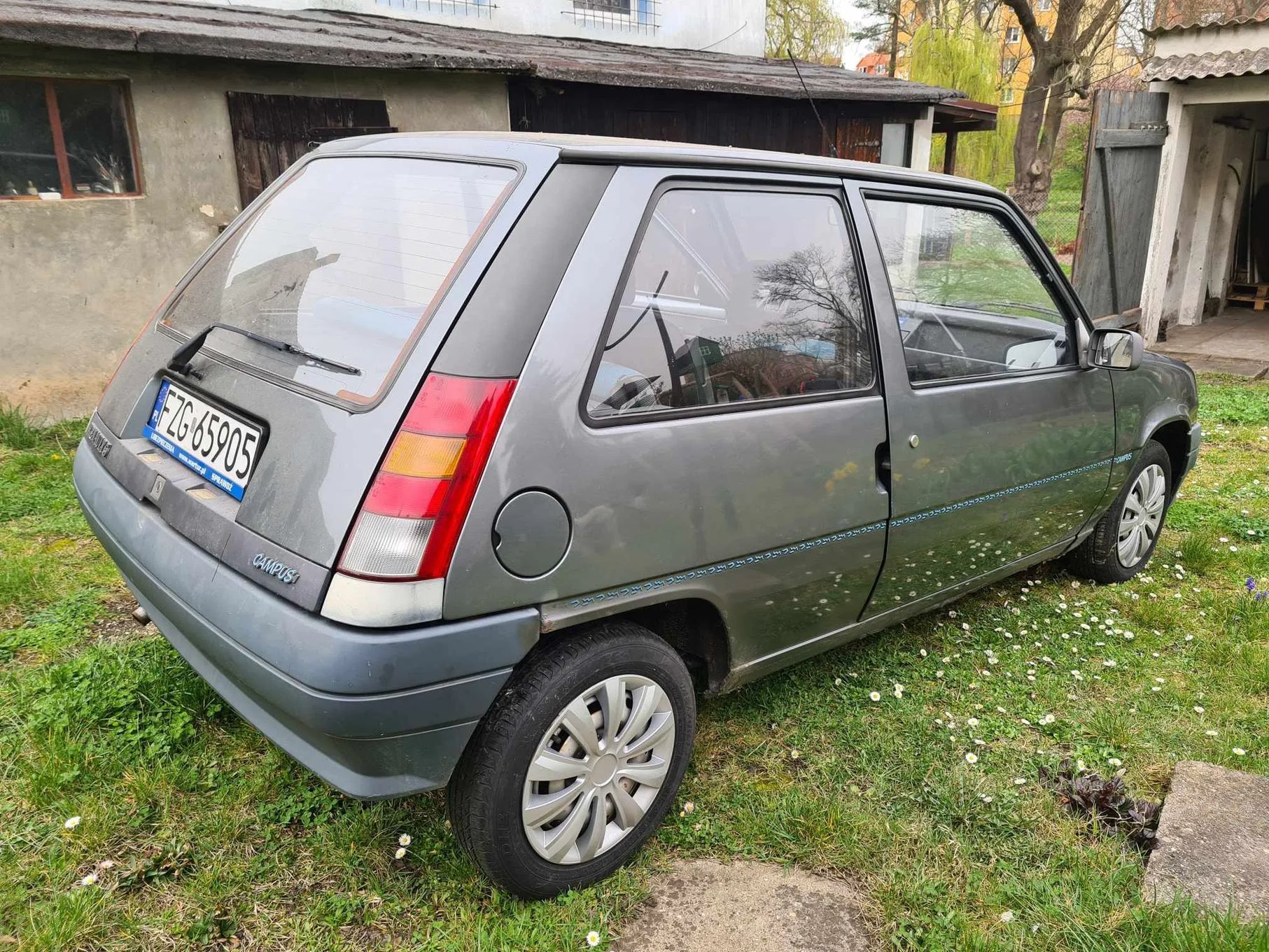 Renault 5 jedna właścicielka od nowości, oryginalny lakier, dwa komplety kół