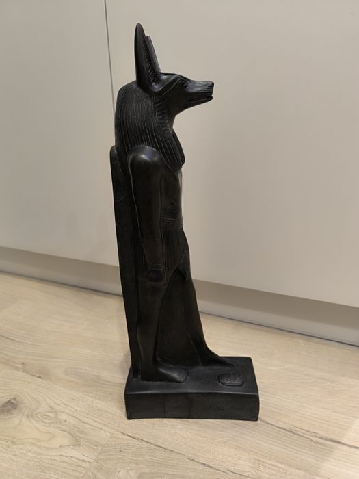 Posąg egipski Anubis szakal - Łódź