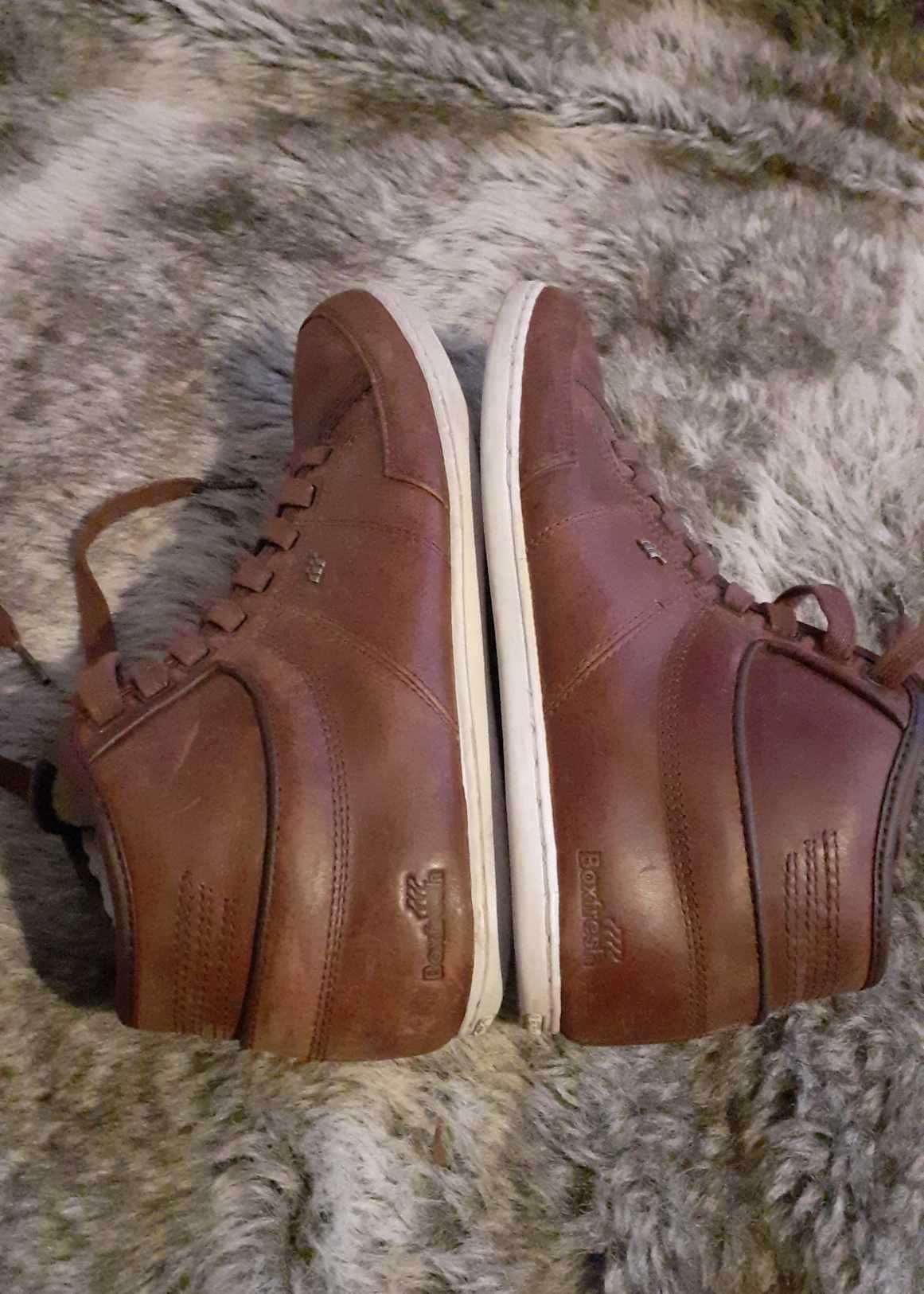 Markowe butki renomowanej firmy Boxfresh.
