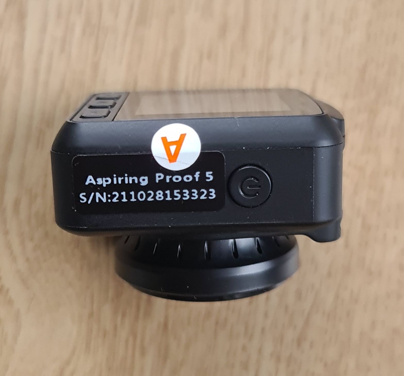 Продам новый  видеорегистратор Aspiring Proof 5