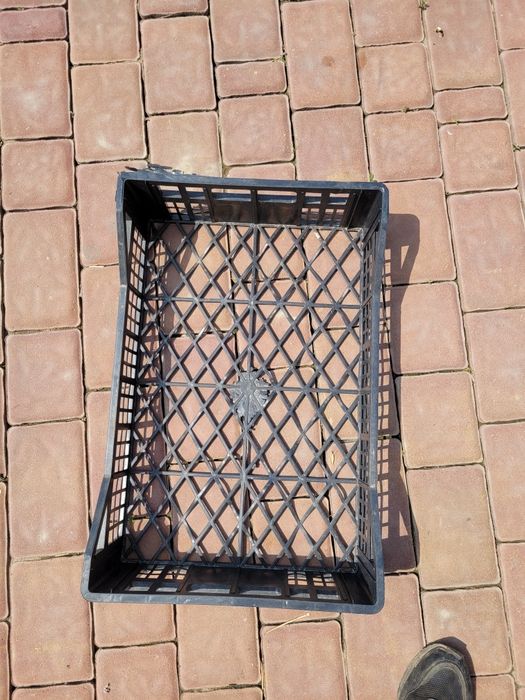 Skrzynki plastikowe wymiar standard