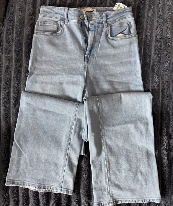 Джинси жіночі