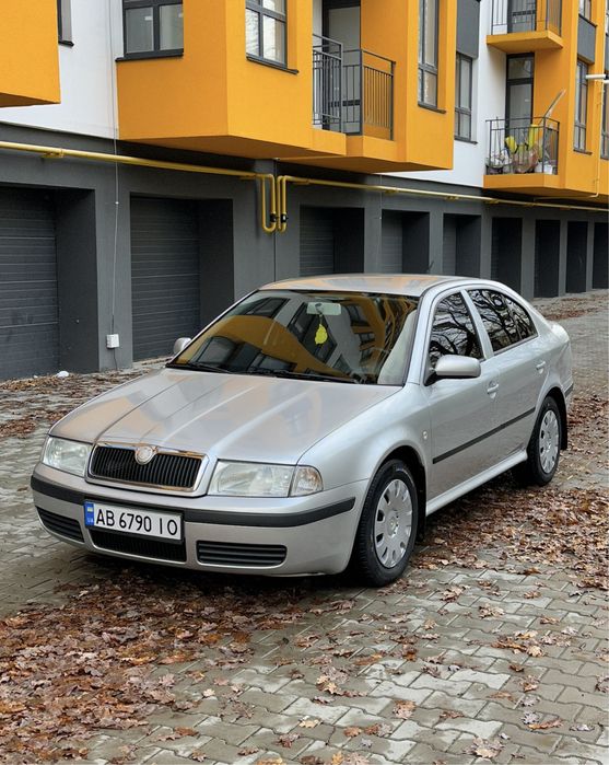 Skoda Octavia  покоління/Tour 2006 рік 1.6 МПІ