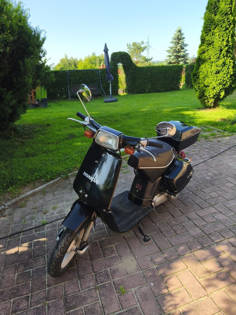 Honda tact  ab07