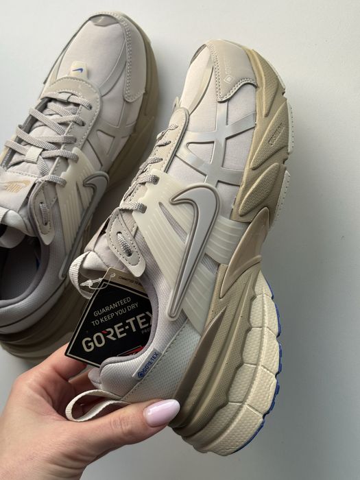 Оригинал 100 % / Кроссовки Nike V2K Run Gore-tex , Eur37.5