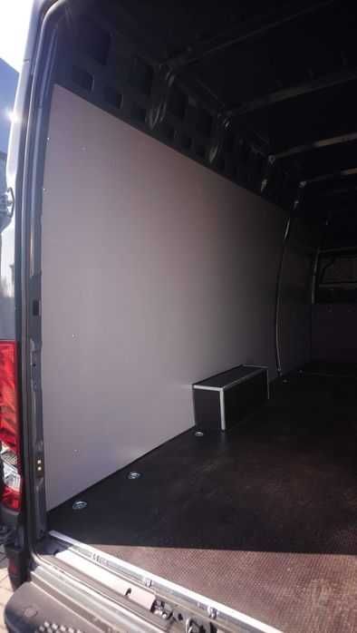 Iveco Daily L4H3- Profesjonalna zabudowa paki busa PREMIUM