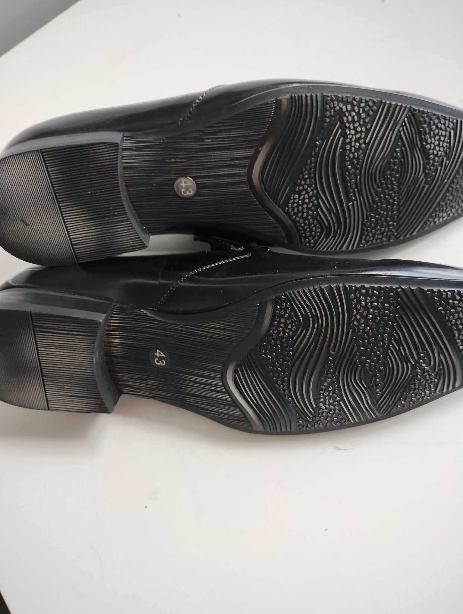 Buty , półbuty męskie 43
