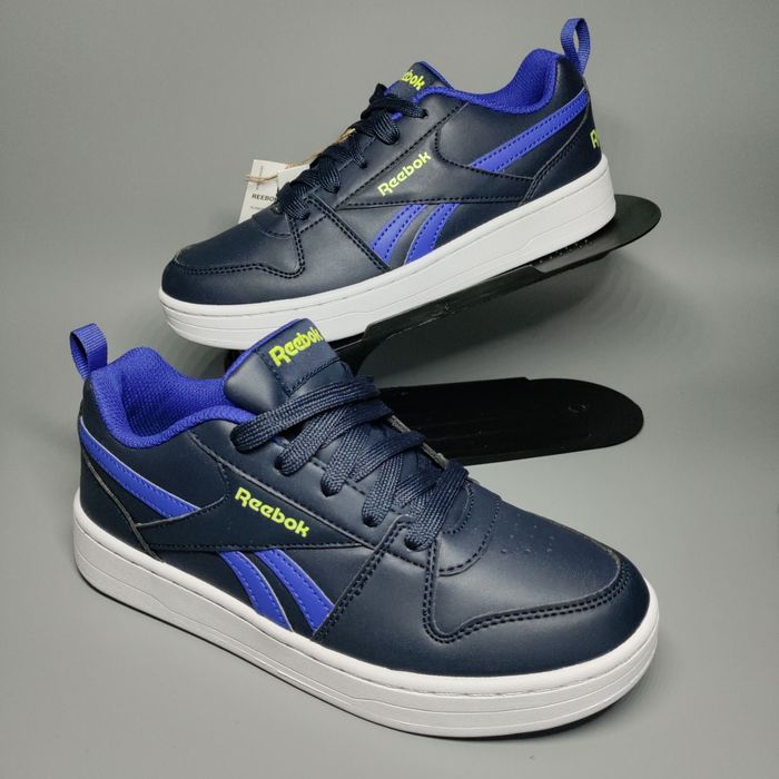 оригінальні Reebok р35 довжина устілки по факту 23.5см