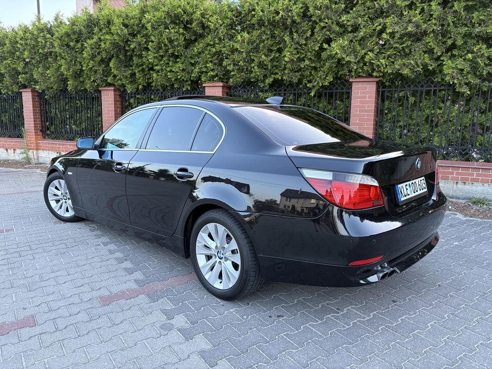 BMW Seria 5 525d 177KM Automat Xenon Szyberdach Skóra Climatronic