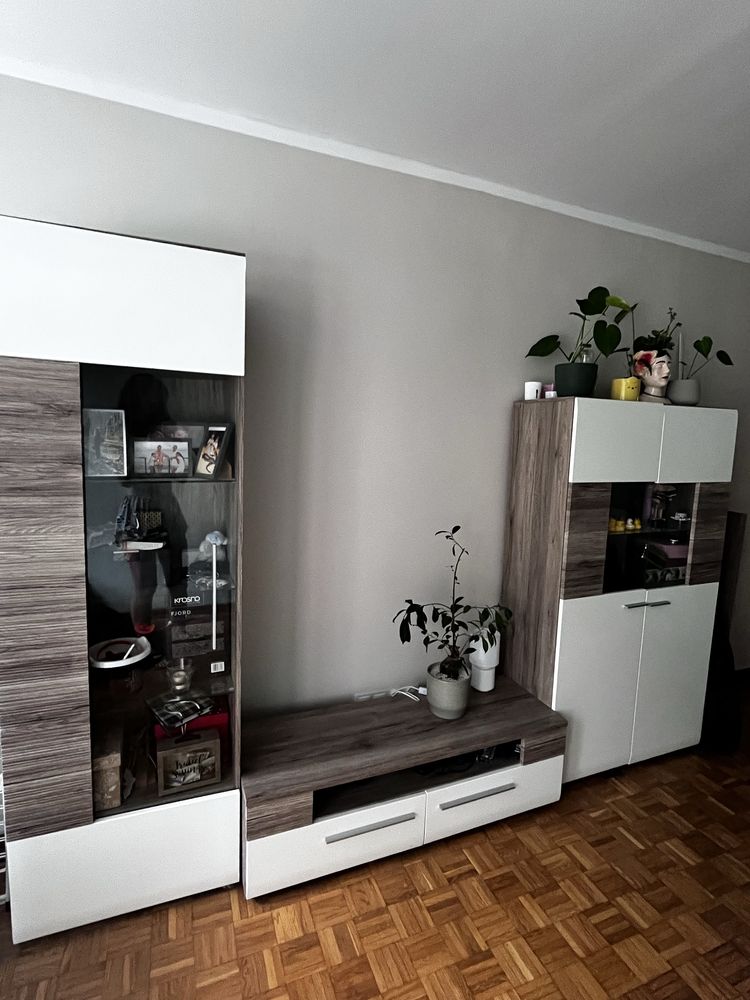 Zestaw mebli salonowych (4 elementy)