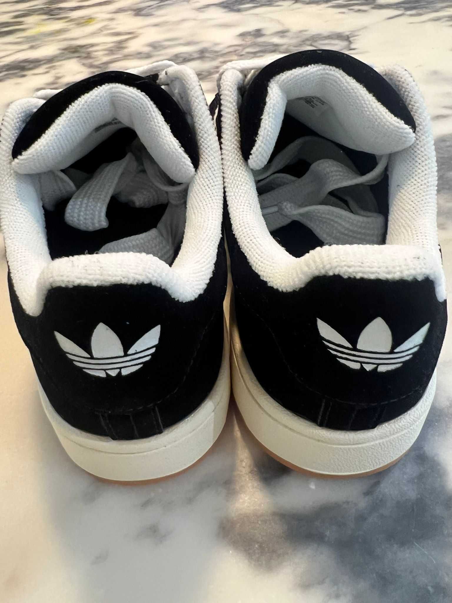 Adidas Campus Novos