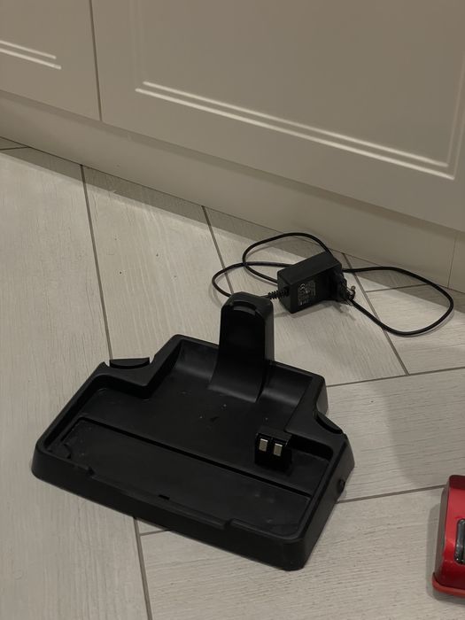 пилосос Sharp Animal Jet (25.2V, Li-Ion)