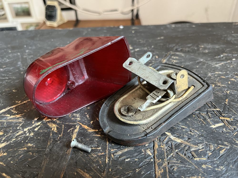 Romet Motorynka Kadet Ogar Komar 2350 lampa tyl oryginal
