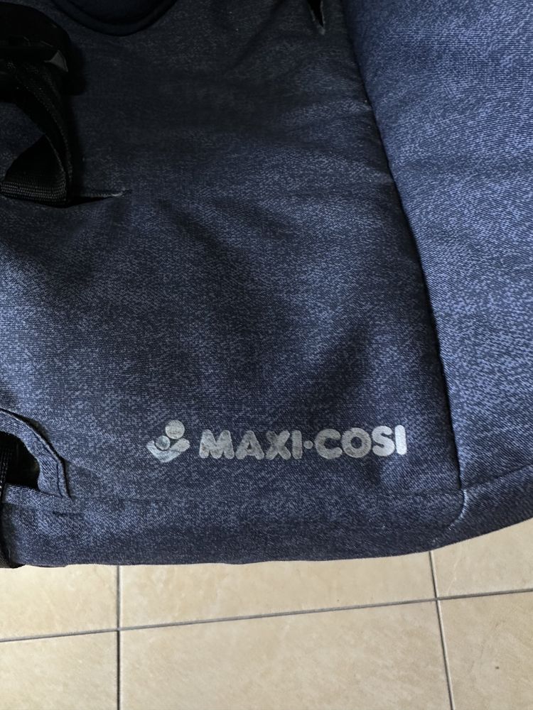 Автокрісло Maxi-Cosi TobiFix (Максі-Козі Тобіфікс)