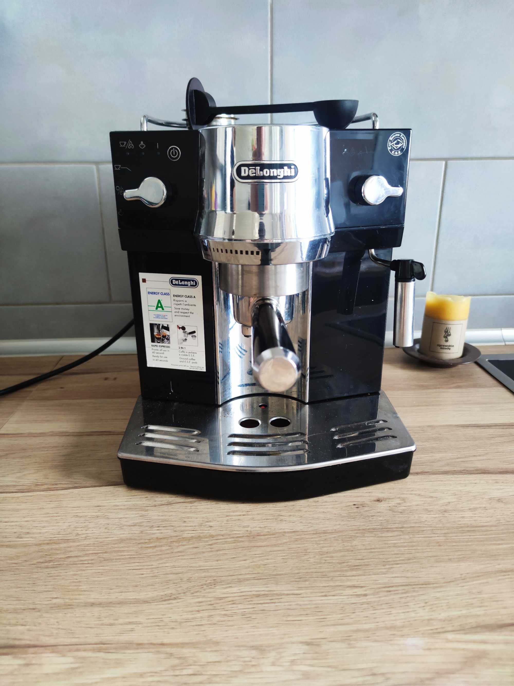 Ekspres Delonghi seria EC cappuccino