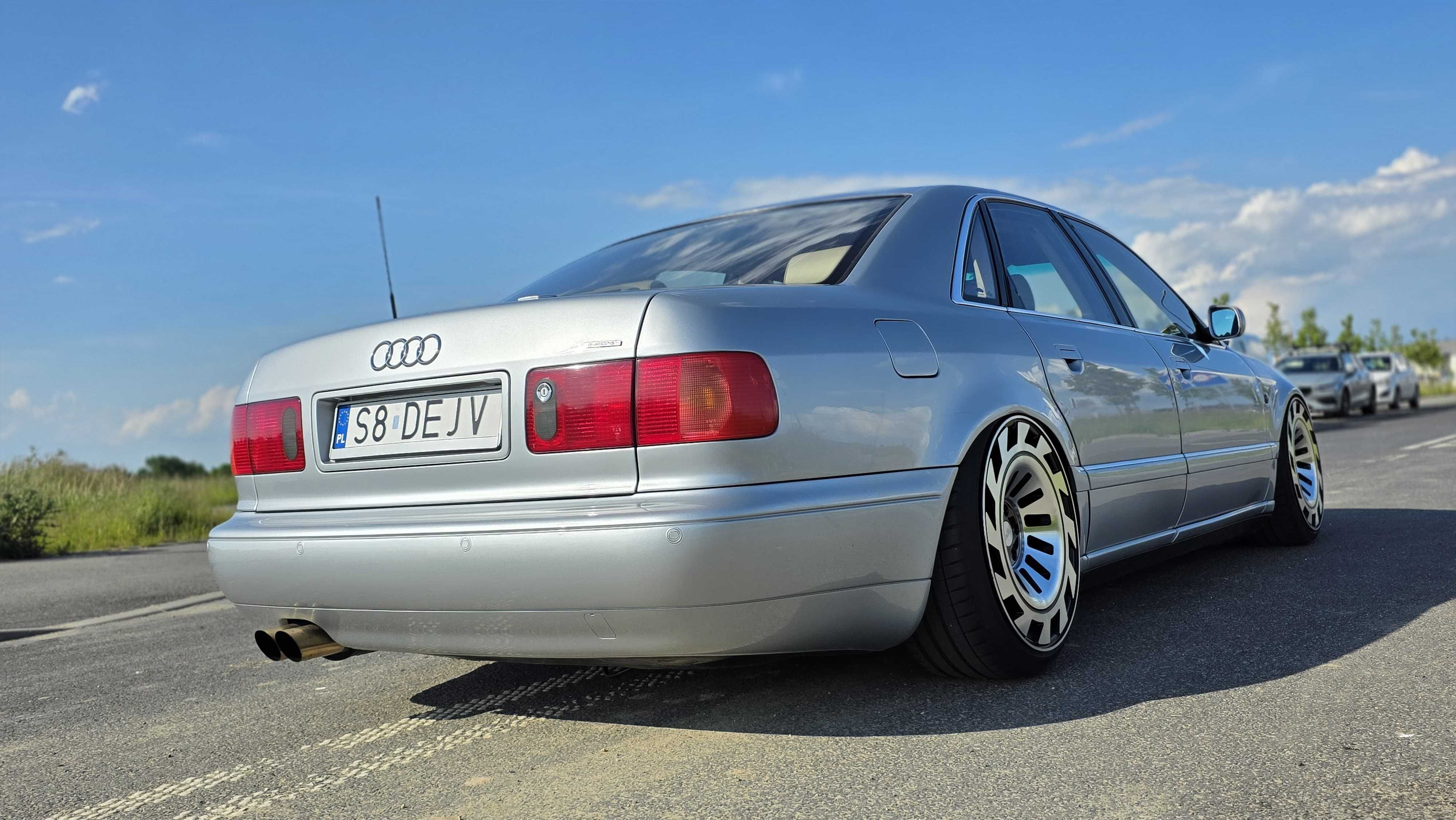 Audi A8 D2 4.2 Air ride, B + Gaz
