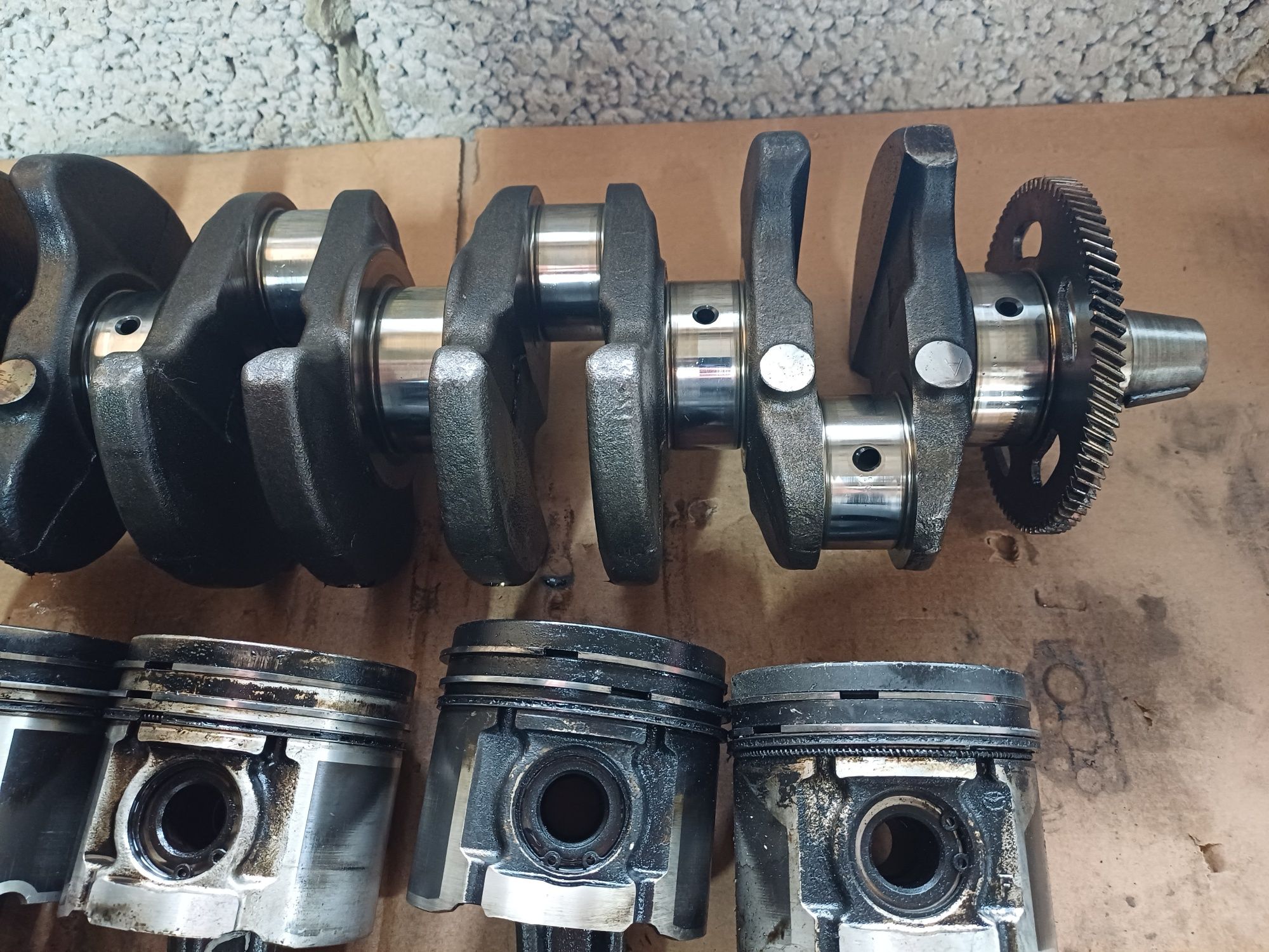 Коленвал mazda 3  5 6  2.0 CITD  RF5C RF7J