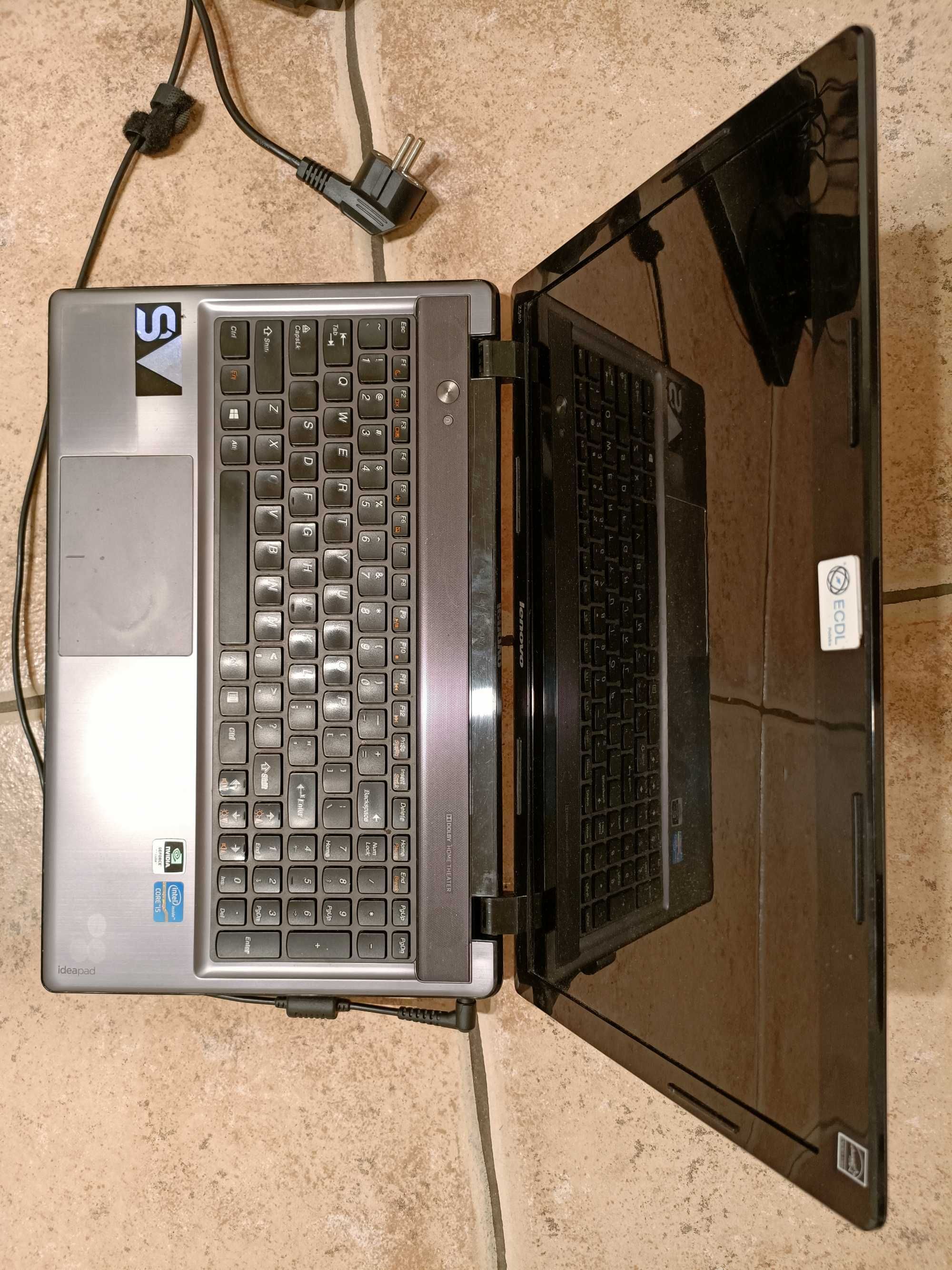 Laptop Lenovo Z580