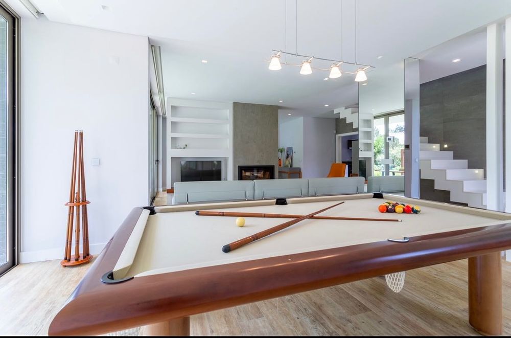 Mesa de Bilhar / Pool Table – Excelente Estado
