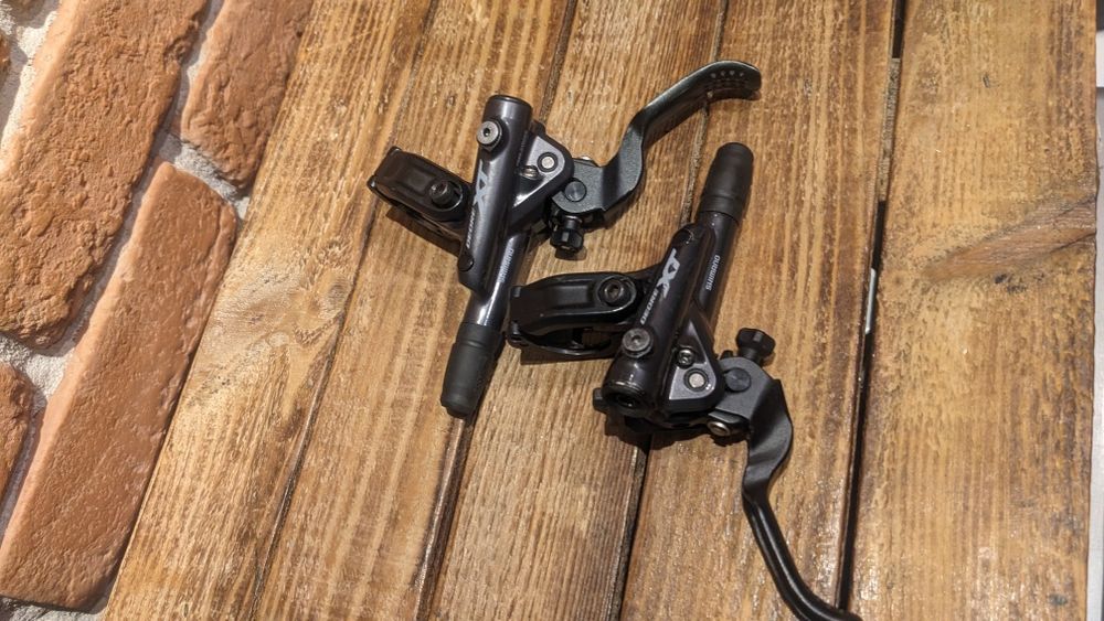 Klamki hamulcowe Shimano XT m8100