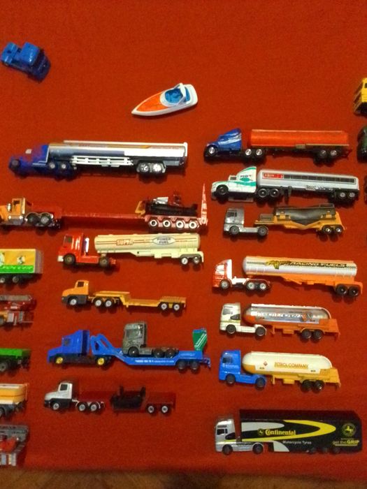 Масштабные модели грузовиков