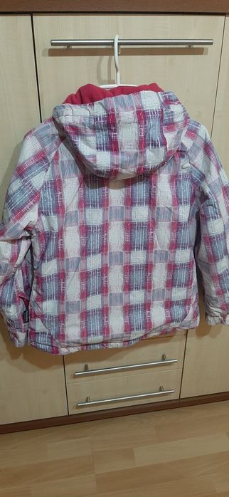 Kurtka zimowa narciarska 146/152