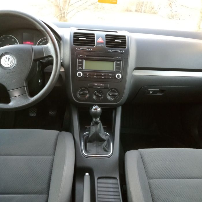 VOLKSWAGEN GOLF V, 1,6, 102 KM (MPI), grudzień 2005 r.