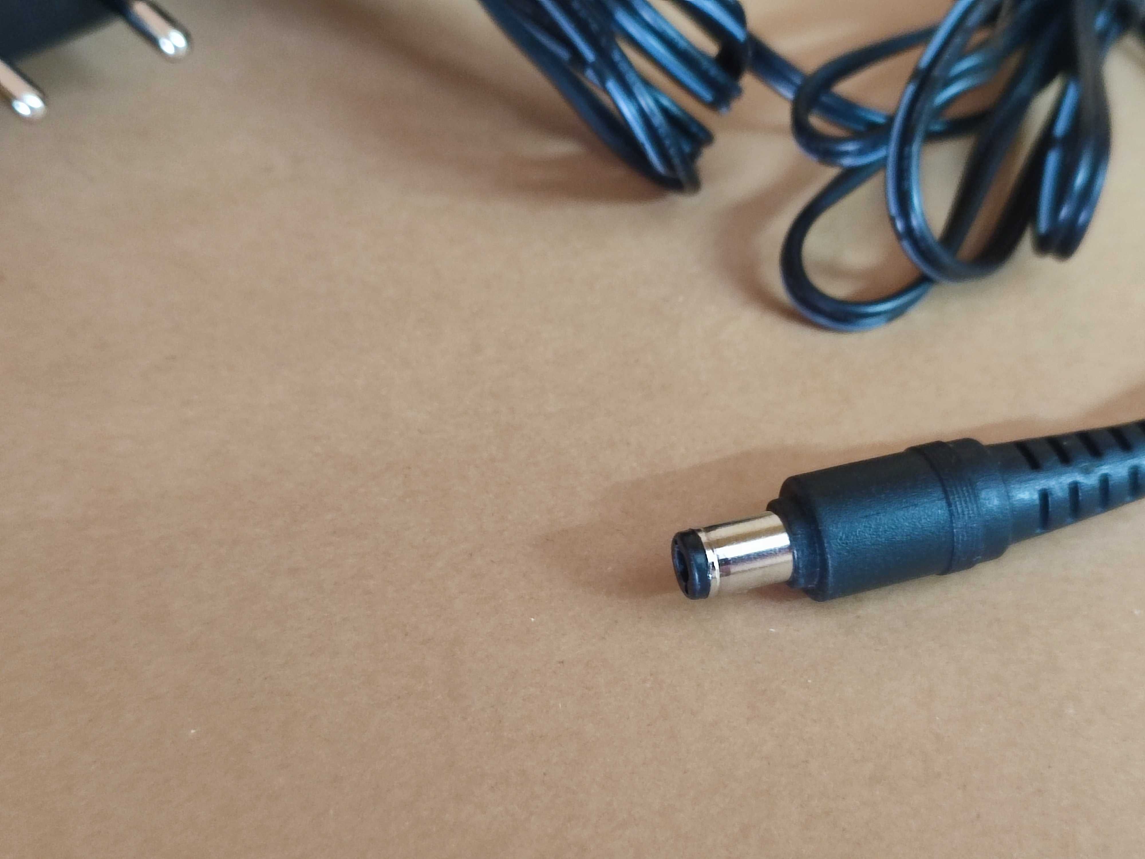 3 Adaptadores AC 12V - 3A