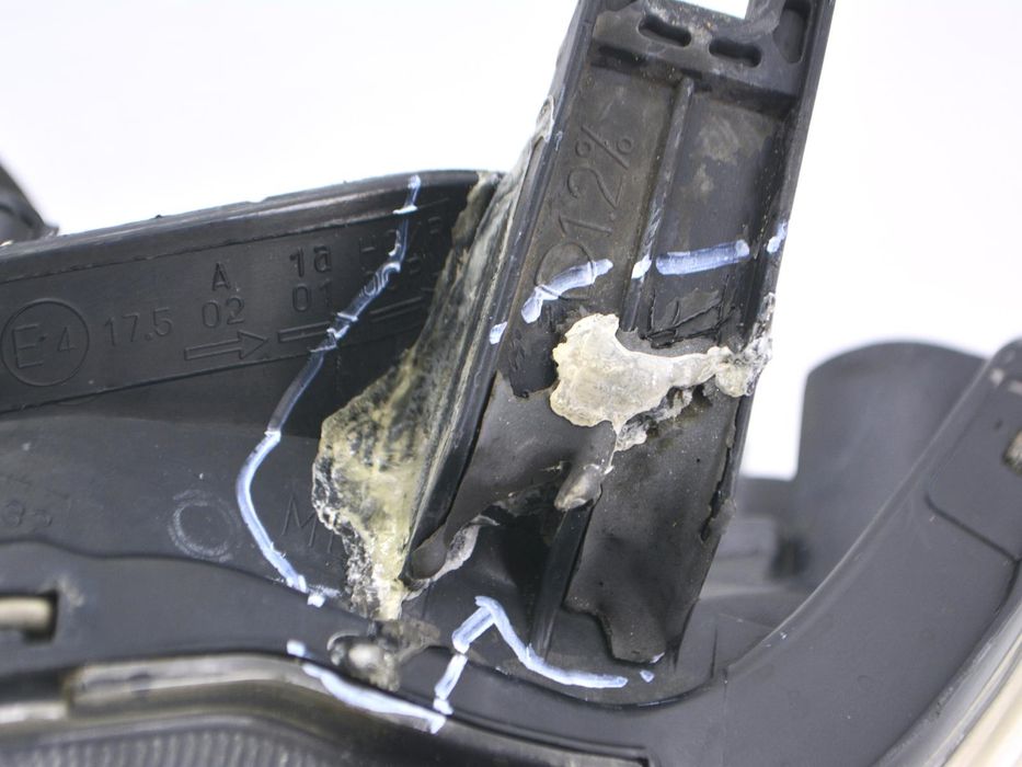 Фара ліва MITSUBISHI L200 KAOT 2006-2011 MN146191