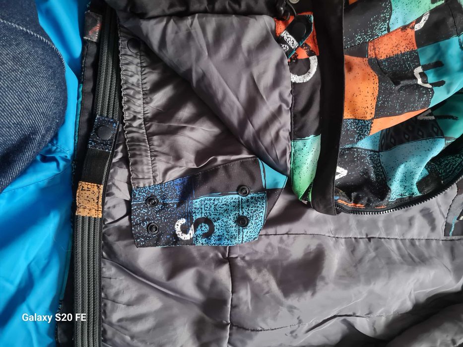 Sprzedam komplet narciarski Quiksilver junior