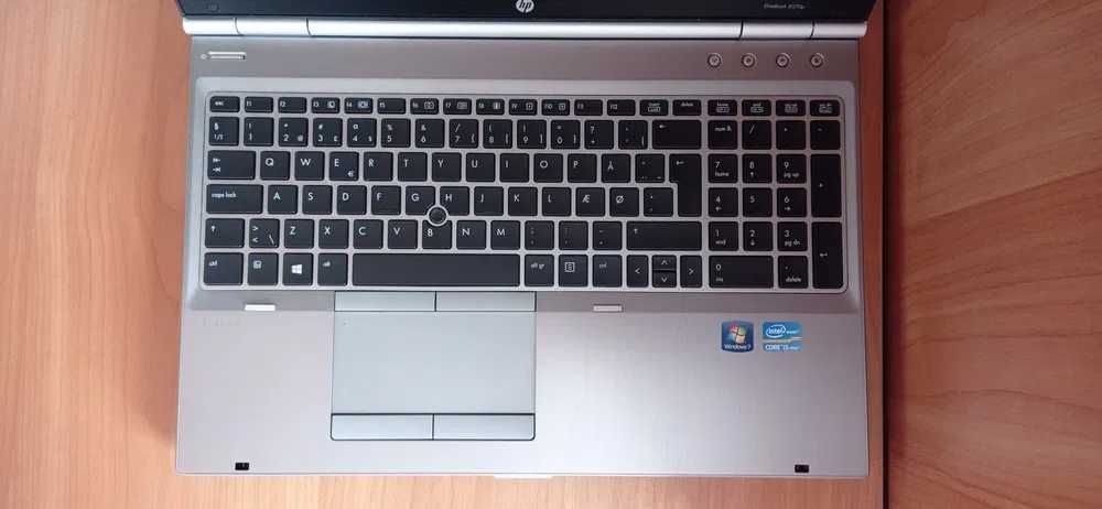 EliteBook 8570p i5-3320m/4gb/SSD 240gb/ATI  HD 7570M 1Gb/15,6 FHD