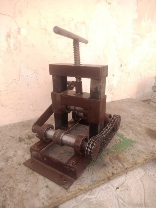 Трубогиб для квадратной трубы та Валы