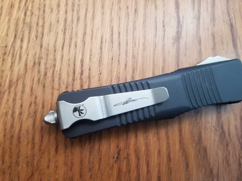 Нож Microtech Troodon Hellhound