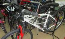 Bicicleta RockRider Branca, c/ 21 speeds, barata