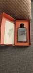Zara Universal oud, Fashionably London, Eternal devotion