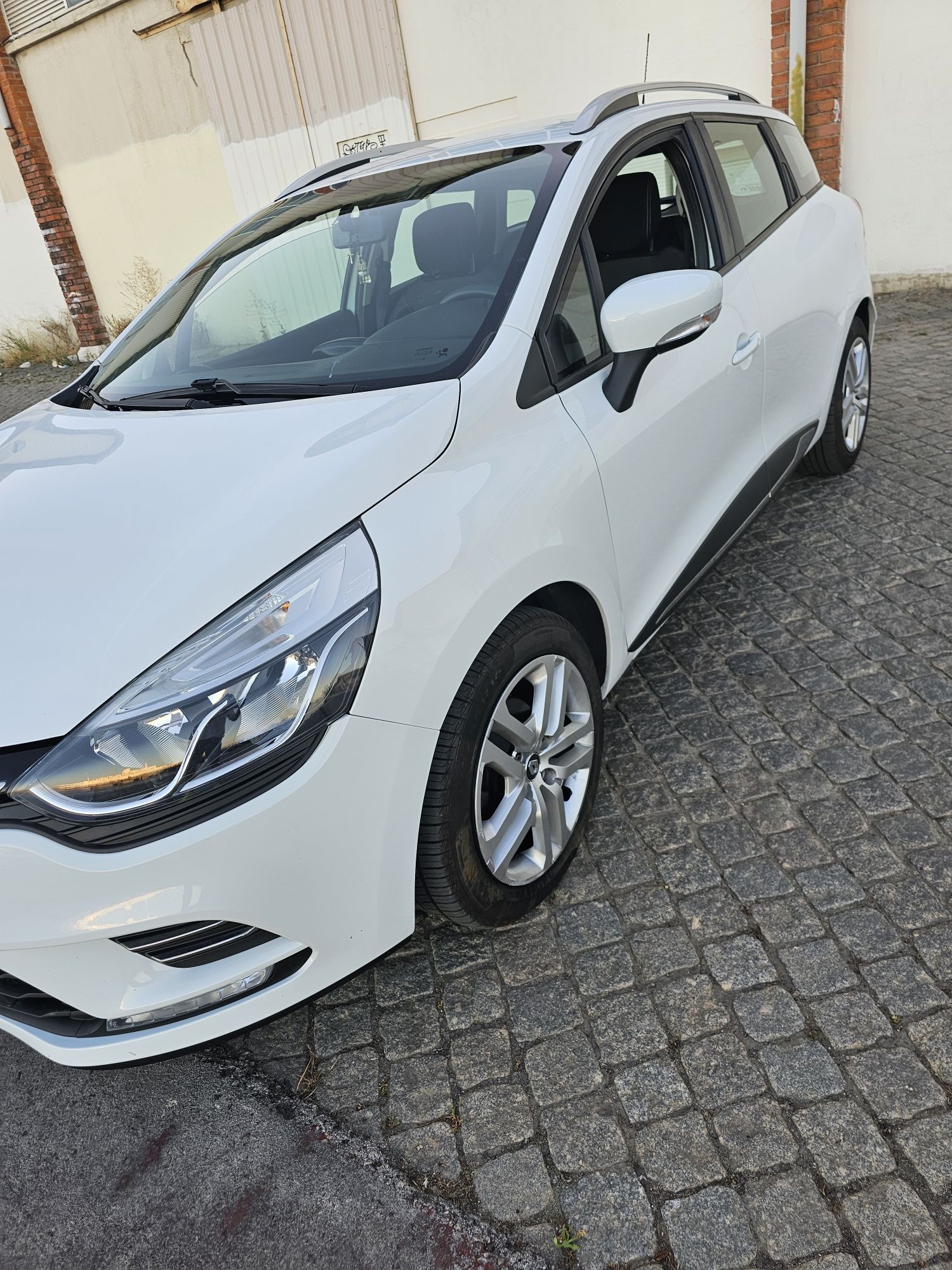 Vende se Renault Clio