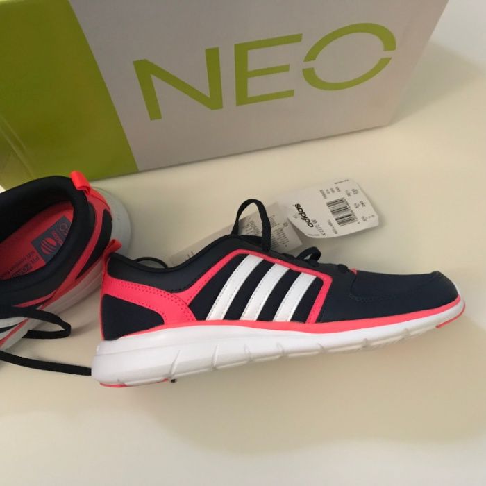 Кроссовки,Adidas NEO LABEL F98828 кросовки,кросівки Оригінал