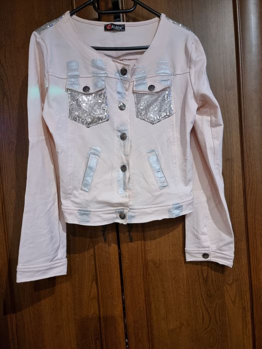 Kurteczka pudrowy róż piękna