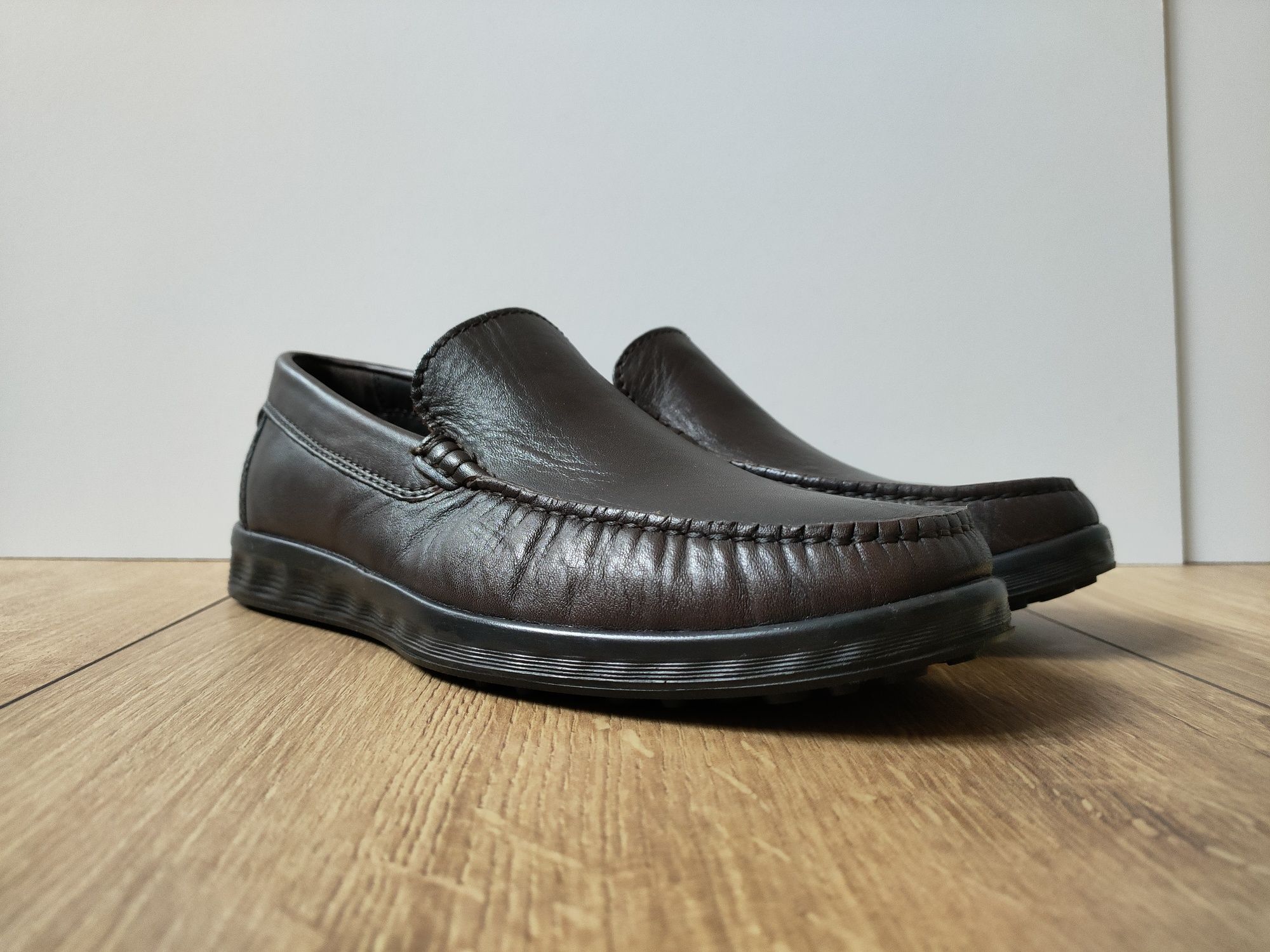Buty Ecco S-Lite Denmark męskie skórzane mokasyny r. 39 26cm
